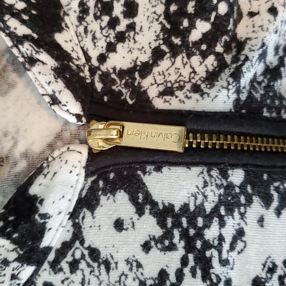 CALVIN KLEIN X-Small Top - Picture 7 of 7